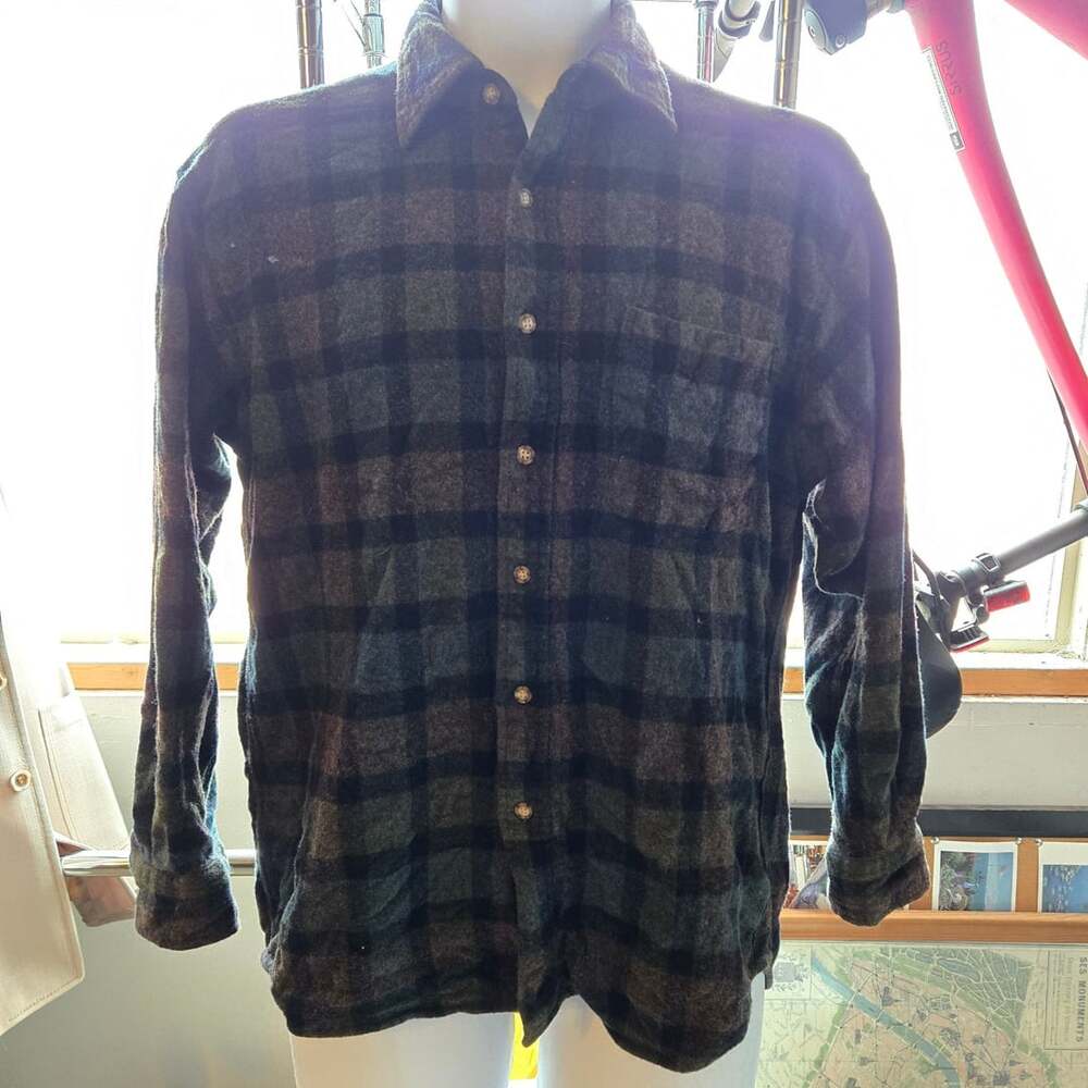 Pendleton Plaid Wool Flannel Button Up Shirt